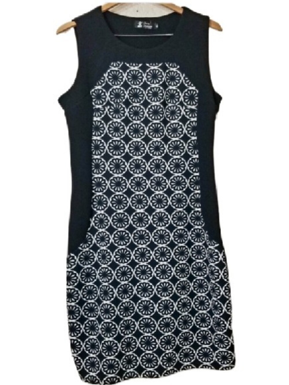 Jeune Jeunesse sleeveless monochrome Pattern Black And White dress Size XL